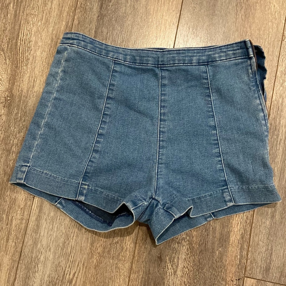 HM high waisted jean shorts. Size 8.